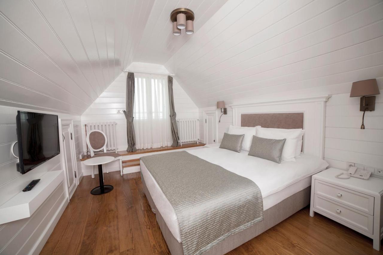 Triada Hotel Bueyuekada Adalar Esterno foto