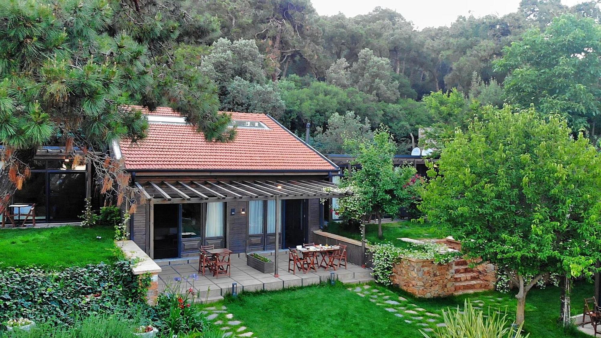 Triada Hotel Bueyuekada Adalar Esterno foto